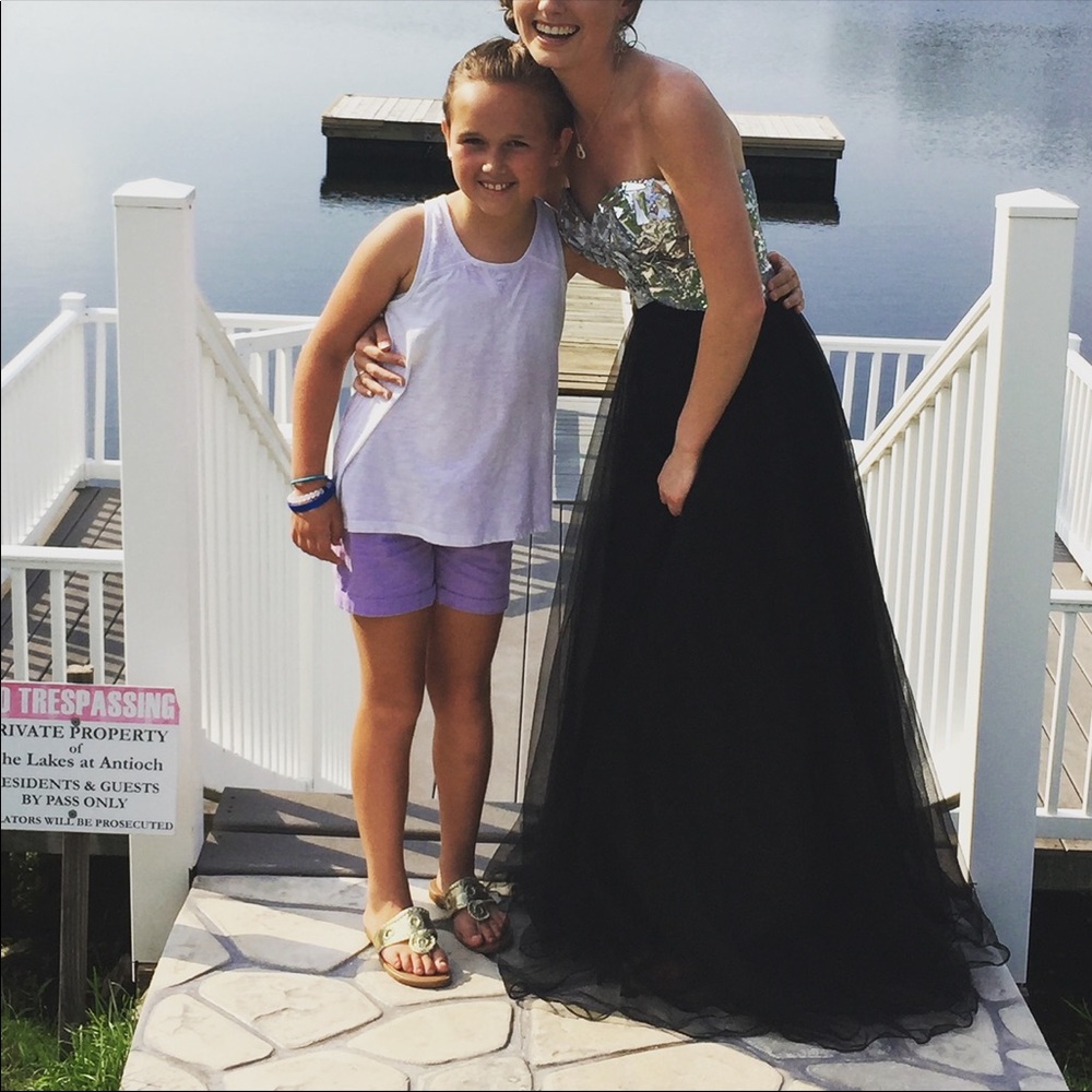 Black Prom Dress